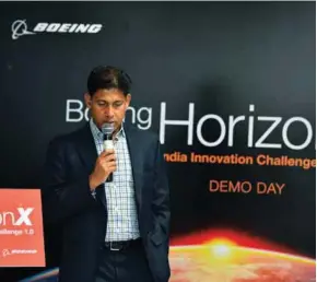  ??  ?? (Left) Pratyush Kumar addresses the gathered investors, entreprene­urs, aviation customers and other stakeholde­rs at the HorizonX Demo Day event in Bengaluru.