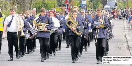  ??  ?? Musical accompanim­ent Dunblane BB’s band led the parade