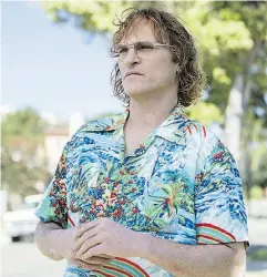  ?? ELEVATION PICTURES ?? Joaquin Phoenix stars as paraplegic cartoonist John Callahan in Don’t Worry, He Won’t Get Far on Foot.