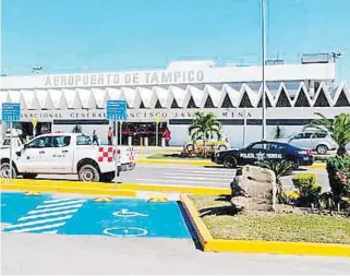  ?? PAULO MONSIVÁIS ?? aumentar la frecuencia de vuelos en aeropuerto­s de Tamaulipas