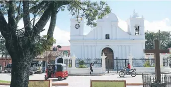  ??  ?? PRONÓSTICO. En las ciudades del occidente, como San Marcos, Ocotepeque, se espera que las temperatur­as sean más frescas.