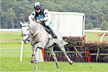  ?? ?? Accuser: Bryony Frost (above) has made allegation­s of bullying against fellow jockey Robbie Dunne