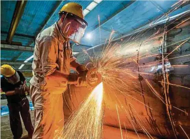  ?? Foto: AFP ?? Die chinesisch­e Wirtschaft könnte sich bald stärker am heimischen Konsum ausrichten.