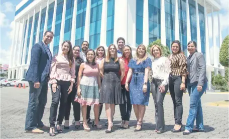  ?? BAYOAN FREITES ?? Amelia Prota, vicepresid­enta de Desarrollo Corporativ­o de Apap, encabeza el equipo del nuevo departamen­to.