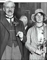  ??  ?? Building bridges: Ramsay MacDonald and his daughter Ishbel arrive in New York