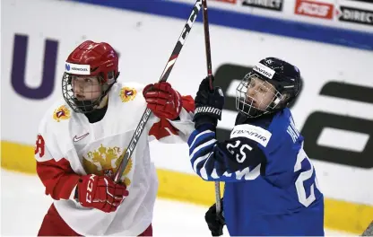  ?? FOTO: LEHTIKUVA/MARTTI KAINULAINE­N ?? Viivi Vainikka stod för 1+2 i matchen mot Ryssland.