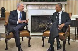  ??  ?? Dissensi Il premier israeliano Netanyahu, qui a colloquio con il presidente Usa Obama, ha preso le distanze dalla linea ufficiale della politica estera americana.