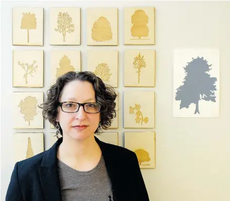  ?? PHOTOS: TROY FLEECE/Leader-Post ?? Professor Risa Horowitz’s work with an architectu­ral firm led her to research trees. She selected 150 specimens to paint for Trees of Canada.