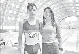  ?? /BST ?? La piscina olímpica de la Federación Deportiva del Azuay es uno de los escenarios que frecuentan David y Paula Vega.
