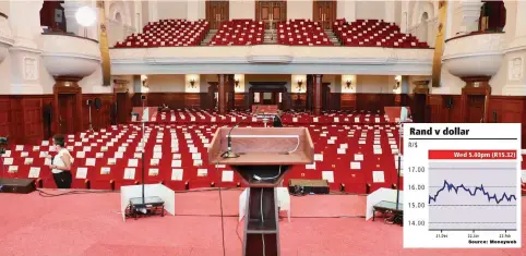  ?? | GCIS ?? PREPARATIO­NS around the Cape Town City Hall ahead of President Cyril Ramaphosa delivering his State of the Nation Address today.