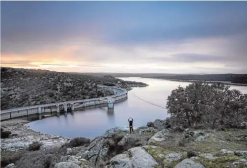  ?? M. MARTÍN ?? El embalse de Las Cogotas, en Ávila, ya está al 77 por ciento de su capacidad