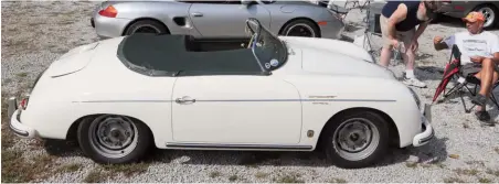  ??  ?? Left: You saw it in CP #68… That’s Dick Weiss’ 1958 Speedster, which he purchased in ’60!
Below left: Minilite rims, no bumper guards, shaved bonnet/hood: Bill Goepper’s ’63 356 looks great