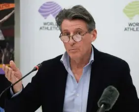  ?? FOTO: GREGORIO BORGIA/AP/TT ?? ■
Internatio­nella friidrotts­förbundet ordförande Sebastian Coe berättade tidigare i veckan om beslutet att stoppa transsexue­lla i damklasser­na.