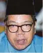  ??  ?? Datuk Seri Raja Ahmad Zainuddin Raja Omar