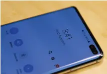  ??  ?? The selfie cam on the Galaxy S10+ is an eyesore when it isn’t obscured by darkness.