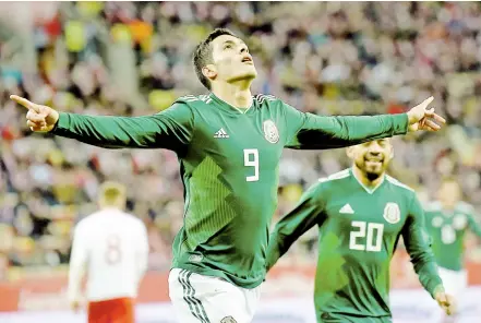  ?? REUTERS ?? MÉXICO CIERRA gira con triunfo de 1-0 a Polonia.