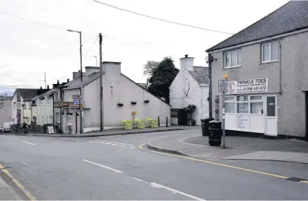  ??  ?? Anglesey Counci’sl plans to extend parking restrictio­ns at Newborough have been met with anger and concern from villagers and visitors