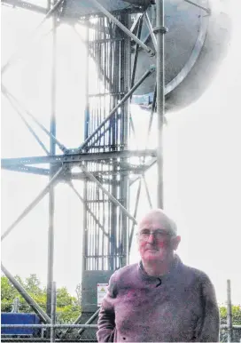  ?? PHOTO: LUISA GIRAO ?? Southland district Councillor Bruce Ford at the Chorus mast at Petersons Hill on Stewart Island. He wants to improve the connectivi­ty on the island.