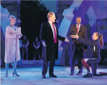  ?? JOAN MARCUS / THE PUBLIC THEATER VIA AP ?? Tina Benko, left, is Caesar’s wife, Calpurnia, and Gregg Henry, centre left, is Julius Caesar in The Public Theater’s production of Julius Caesar in New York.