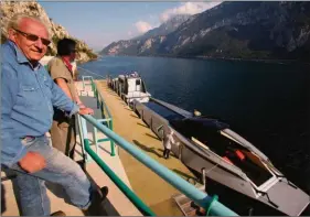  ??  ?? En se dotant d’une base d’essais ultramoder­ne sur le lac de Côme, Fabio Buzzi s’est équipé d’un outil unique au monde.