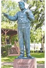  ??  ?? The new statue of Clarence Darrow was unveiled Friday in Dayton, Tenn.