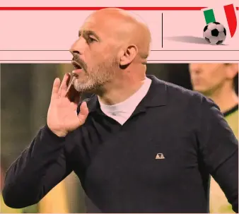  ?? ?? Due finali Vincenzo Italiano, 45 anni, con la Fiorentina in questa stagione ha conquistat­o la finale di coppa Italia, persa con l’Inter, e quella di Conference League contro il West Ham, mercoledì prossimo a Praga ANSA