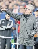  ?? FOTO: EFE ?? Jupp Heynckes, en el Pizjuán ayer