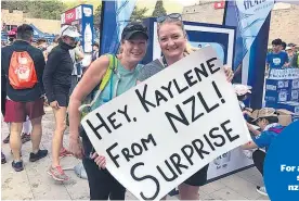  ??  ?? Danielle Harpur flew to Beijing to surprise her mother, Kaylene Henderson, 56, at the start of a marathon along the Great Wall.