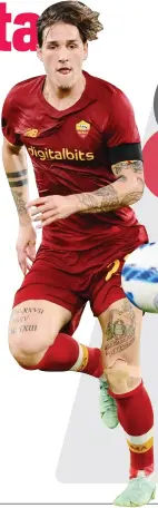  ?? LAPRESSE ?? Nicolò Zaniolo 22 anni, è nato a Massa. Ha esordito con la Roma in Champions nel 2018, a 19 anni, e una settimana dopo in Serie A. Dal 12 gennaio 2020 al 19 agosto 2021 è rimasto praticamen­te fermo a causa di infortuni a entrambe le ginocchia, il secondo riportato proprio contro la Juve