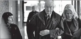 ?? JOSE M. OSORIO/CHICAGO TRIBUNE ?? Former Chicago Ald. Edward Vrdolyak, with attorney Catharine O’Daniel, after he pleaded guilty to a federal tax evasion charge in 2019.
