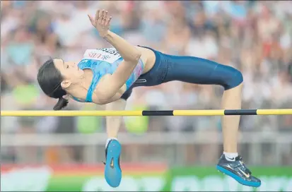  ?? FOTO: EFE ?? Maria Lasitskene, la mejor del año en salto de altura, es una de los 19 atletas rusas que no podrán competir bajo su bandera