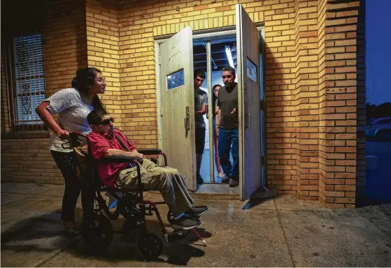  ?? Photos by Godofredo A Vásquez / Staff photograph­er ?? Lorena Argueta is the primary care taker for her father, who is blind and has kidney failure. Her father likes to attend prayer time every Friday evening.