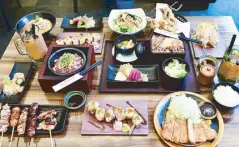  ??  ?? Watami serves an extensive menu of sushi, sashimi, ramen, tempura, katsu, aburi and yakitori, among others.