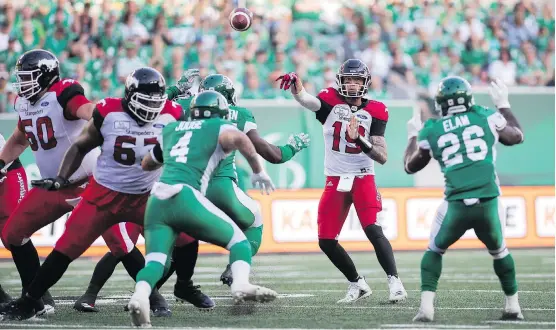  ?? BRANDON HARDER ?? Quarterbac­k Bo Levi Mitchell and the Calgary Stampeders look to get back on track when the Saskatchew­an Roughrider­s visit McMahon Stadium on Saturday.