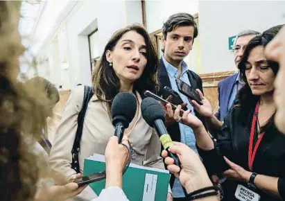  ?? Bara e lol ?? A la ministra de Justicia, Pilar Llop, se le abren nuevos frentes en las protestas de su ministerio