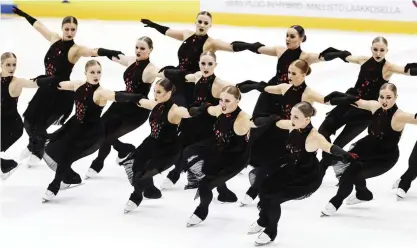  ?? FOTO: RONI REKOMAA / LEHTIKUVA ?? Rockettes tog en klar seger i säsongavsl­utningen i Helsingfor­s.