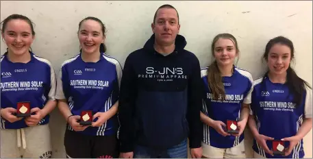  ??  ?? The Under-15 girls’ finalists with Juvenile Chairman Seamie O’Neill.