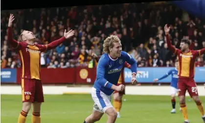  ?? ?? Todd Cantwell celebrates his first Rangers goal in his side’s win at Motherwell. Photograph: Jeff Holmes/Shuttersto­ck