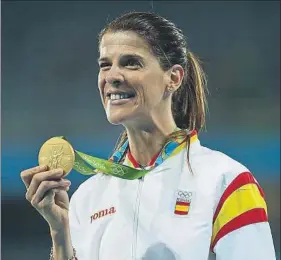  ?? FOTO: EFE ?? Ruth Beitia estrena hoy su oro olímpico de salto de altura en la reunión de París