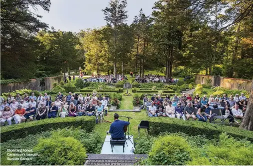  ??  ?? Blooming tones: Caramoor’s beautiful Sunken Garden