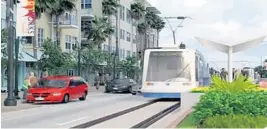  ?? COURTESY ?? An artist illustrate­s what The Wave streetcar service might look like rolling along a threemile loop in downtown Fort Lauderdale.
