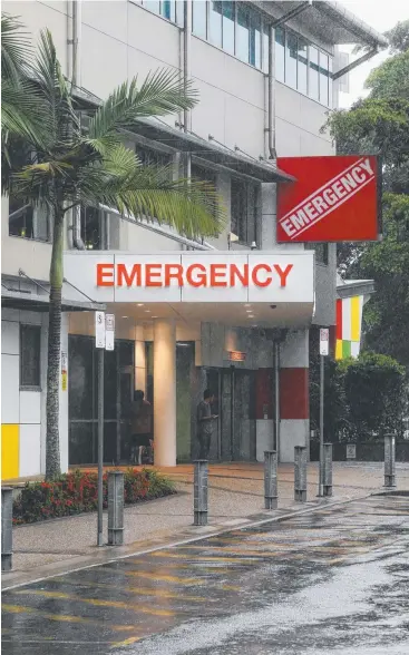  ?? Picture: BRENDAN RADKE ?? UNDER PRESSURE: Cairns Hospital's emergency department.