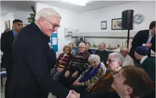  ?? (Sasson Tiram) ?? PRESIDENT OF GERMANY Frank-Walter Steinmeier meets with Holocaust survivors yesterday at the Amcha center in Jerusalem which provides Holocaust survivors with mental health and social support services.