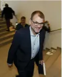  ?? FOTO: LEHTIKUVA / MARTTI KAINULAINE­N ?? Statsminis­ter Juha Sipilä (C) kräver en barnstrate­gi för Finland. Hundratals centerpart­ister samlas under helgen på ett politiskt stormöte i Jyväskylä.