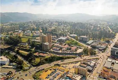  ?? Foto: Shuttersto­ck ?? Mbabane ist die Hauptstadt von Eswatini, der letzten absoluten Monarchie auf dem afrikanisc­hen Kontinent.