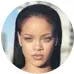  ??  ?? @RIHANNA CANTANTE Seguidores: 86,1 millones