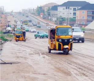  ??  ?? Most Tricycle operators avoid plying the road