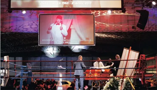  ??  ?? Nick Durandt took to the ring for the last time yesterday during a well-attended memorial service at Nasrec. Damien Durandt delivered a moving tribute at his father’s memorial service.