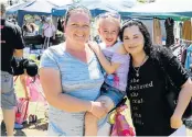  ?? Picture: WERNER HILLS ?? GIRL TIME: Bianca, left, and Kelly-Anne Rogers, 6, were at the monthly Uitenhage Market with Charlene Oosthuizen at Willow Dam on Sunday