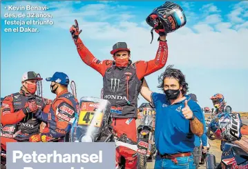  ?? Efe ?? • Kevin Benavides, de 32 años, festeja el triunfo en el Dakar.